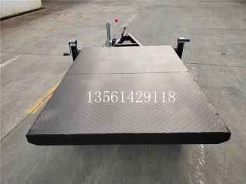 单轴拖车